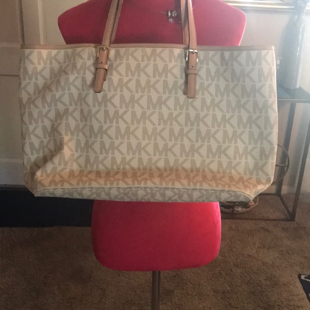 Micheal Kors